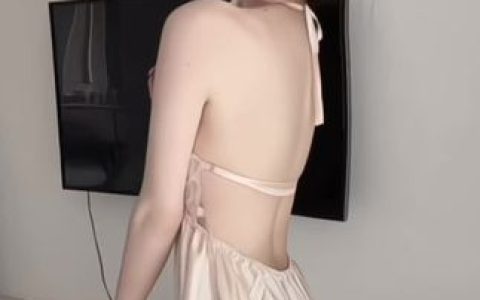 肚脐小师妹瑜伽视频中的动作技巧与步伐,深入分析肚脐小师妹瑜伽视频中的动作技巧与步伐