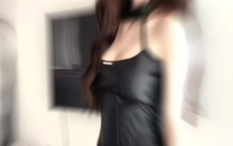 miao喵酱生活方式揭秘,她如何将个人生活与创作结合并吸引观众?