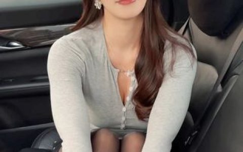 虎牙梦幻猫咪土豪定制，揭秘虎牙梦幻猫咪的土豪定制服务，土豪粉丝到底有多疯狂？