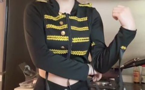 粉红小香猪幼仔买卖季节性规律，什么时候入手最合适？