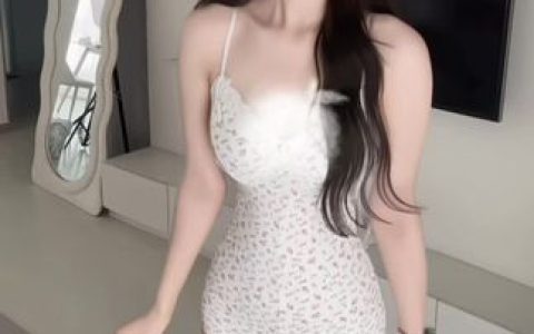 大诗瑶和芷仪g宝，两人到底是不是同一个人？